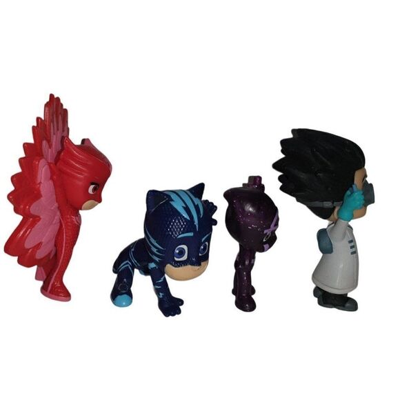 PJ Masks Collectible Figures 4 Piece Deluxe Set 3.5" Bundle NWOT - Picture 4 of 5